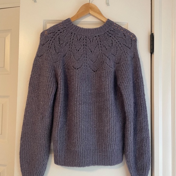 Ann Taylor sweater - Picture 2 of 3